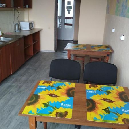Hostel Na Kurmanovycha Lviv Ngoại thất bức ảnh